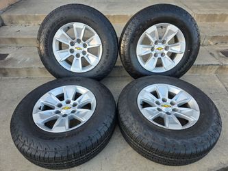 17" CHEVY  OEM rims w/ Nexen Tires