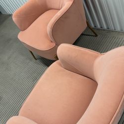 Modern Pink Velvet Accent Chair with Gold Metal Legs