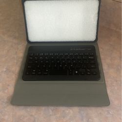 Galaxy Tab A7 Lite 8.7 Inch Keyboard Case