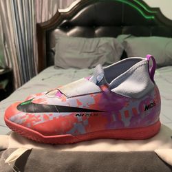 Nike indoor soccer shoes kids