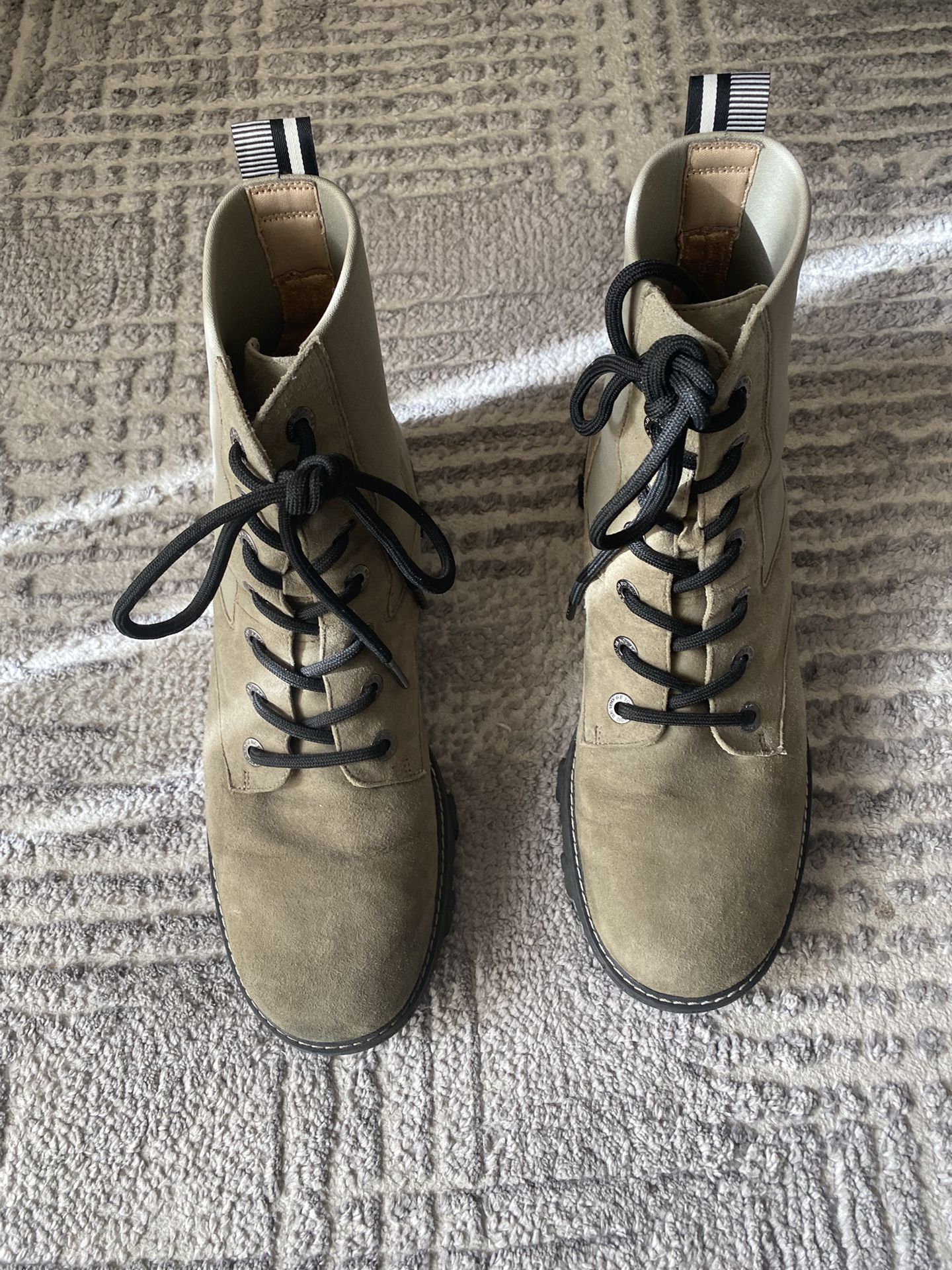 Beautiful And Comfortable Dr School’s Boots