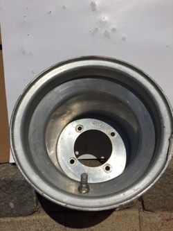 Rear itp yamaha wheel 9"