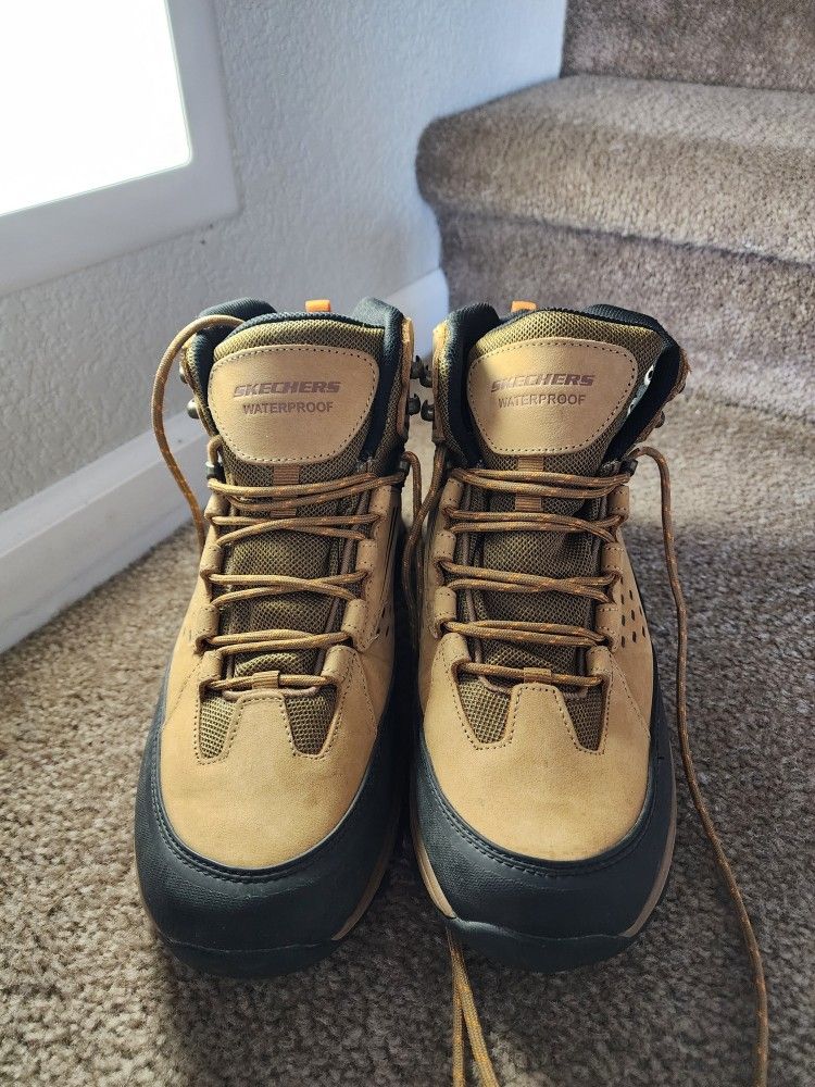 Sketchers mens waterproof boots sn 65755.  Sz 11 View photos