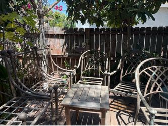 Set of 6 metal chairs for patio never rust