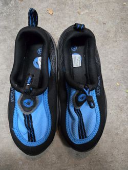 Kids Body Glove Water Shoes Size 12