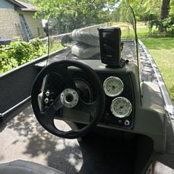 2017 Tracker 160 Pro