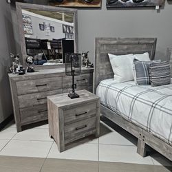 Twin/Full/Queen Bedroom Set