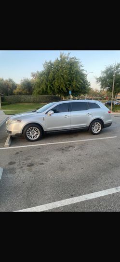 2012 Lincoln MKT