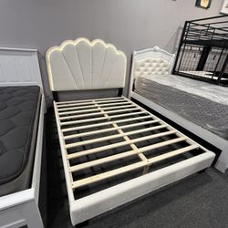 Full bed Frame 