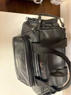 JVC GR-SXM240U Compact VHS Camcorder – Powers On – Includes Bag & Tape