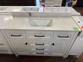 Hanna 48 in. Single Sink White Bath Vanity with White Quartz Top