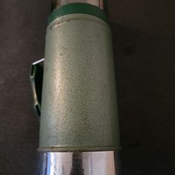 Stanley Thermos A Quart for Sale in San Bernardino, CA - OfferUp
