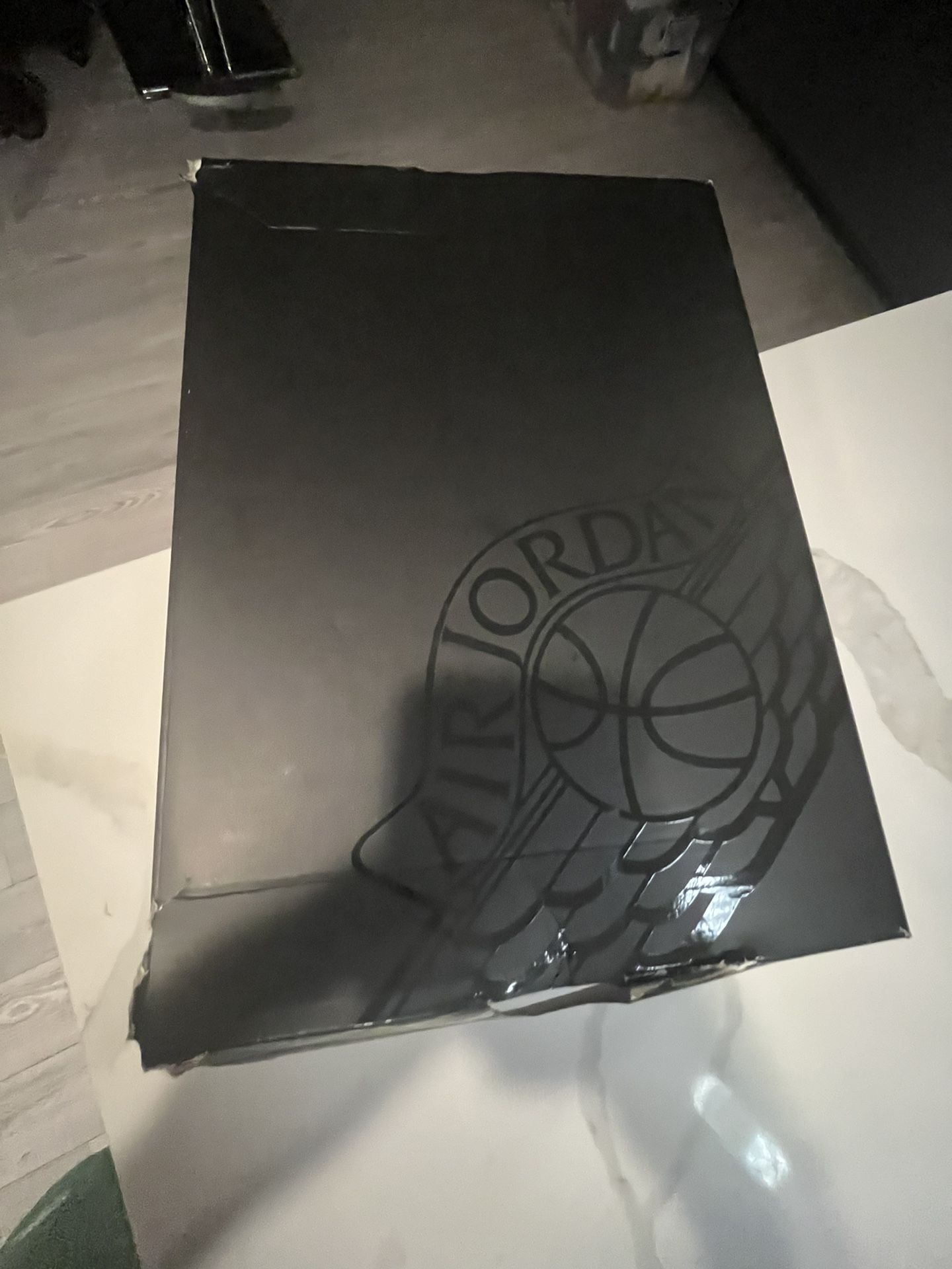 Air Jordan 1 Mid SE Size 8/5