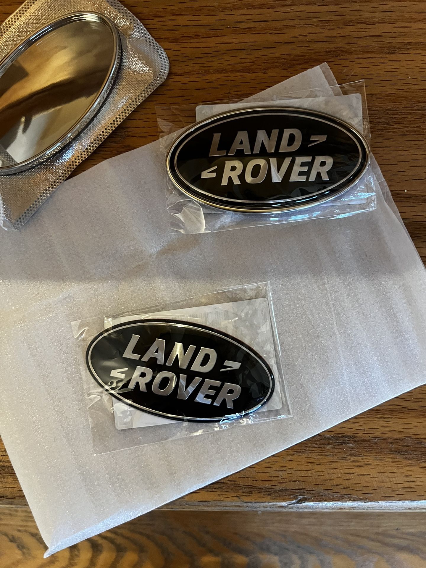 Land Rover, Front & Rear Oval Badge (Black/Silver) Set Of 2