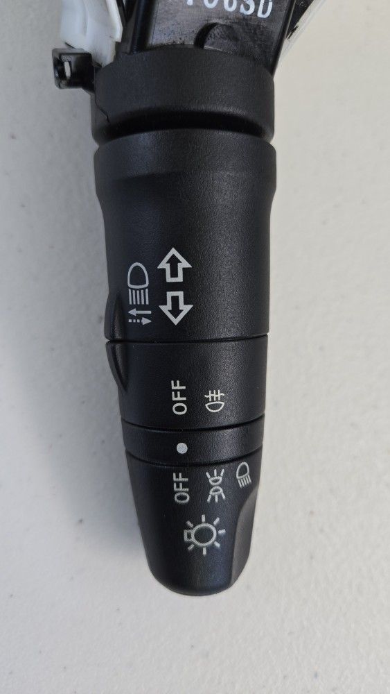 Original OEM Nissan ROGUE Headlight Turn Signal Light Control Switch