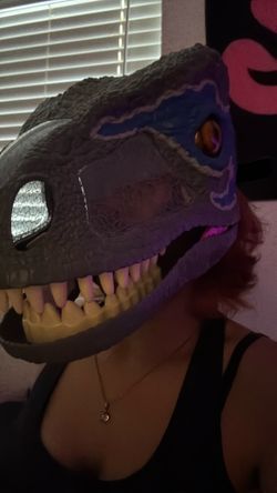 Dinosaur head
