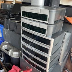 Boss Speakers 