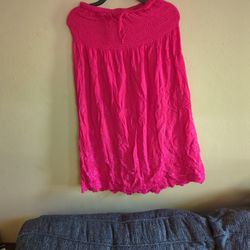 Women's Skirt Size 14 . $8.00