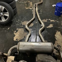 2011 Bmw 535i Muffler $150 OBO