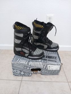 Millennium Three Ski / Snow Boots - Size 11