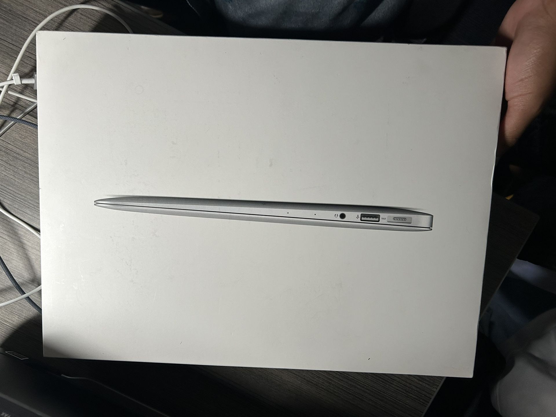 Macbook Air 13.3”