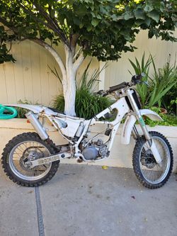 1996 CR250R Honda 2 stroke race bike
