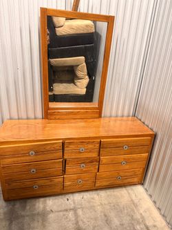 Oak Dresser with Mirror – 9 Drawers