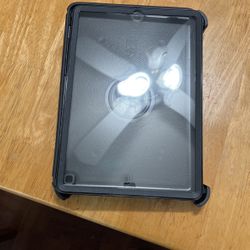 iPad Protection Case Otter Box 7th,8th,and 9 Generation .