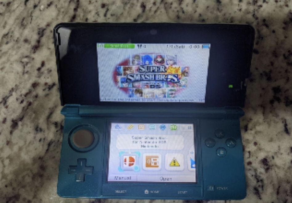 Nintendo 3DS Launch Edition Aqua Blue Handheld System