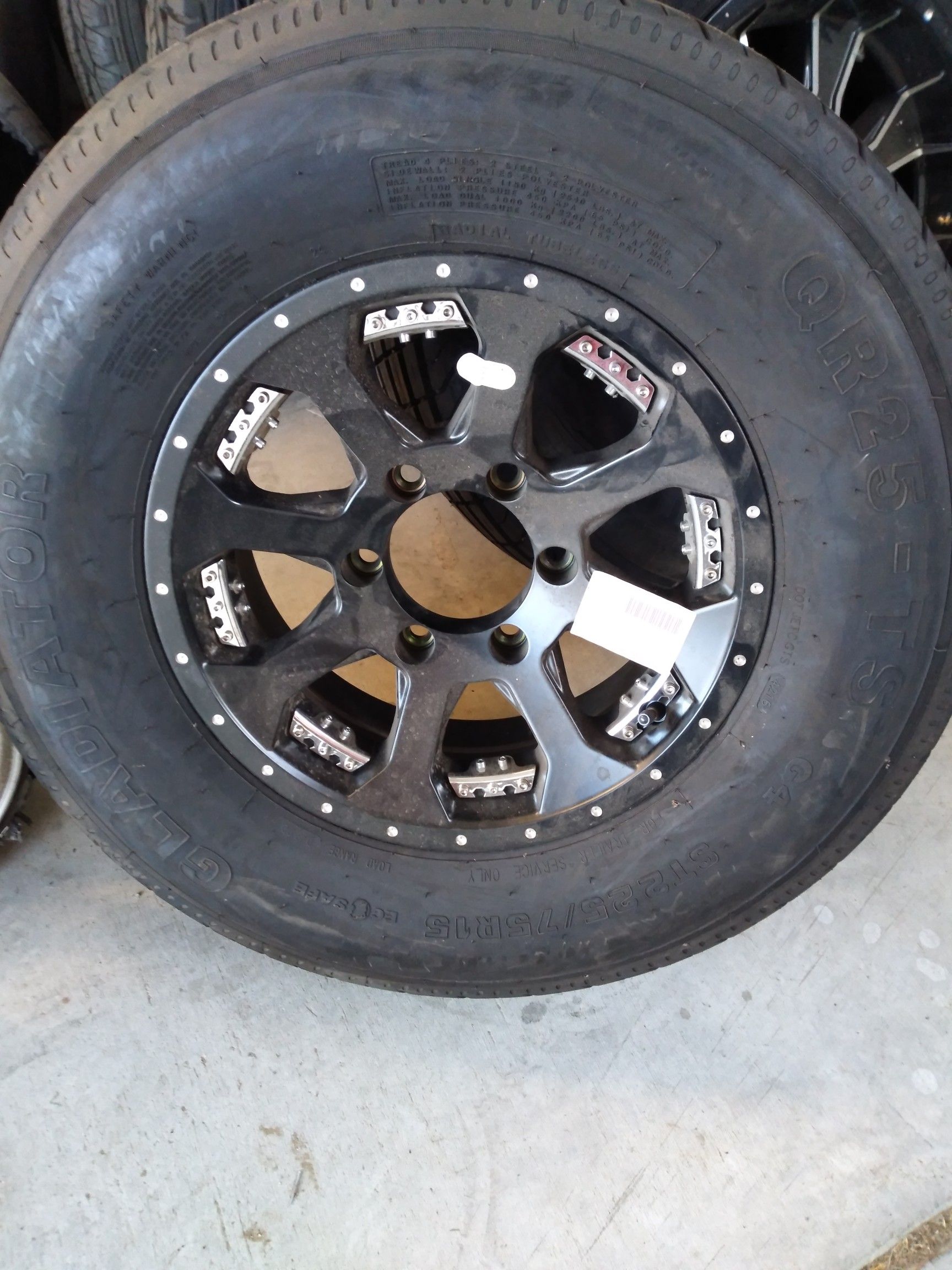 I got a lot of rims and tires for Rv trailers sizes 14'15'16 for Sale
