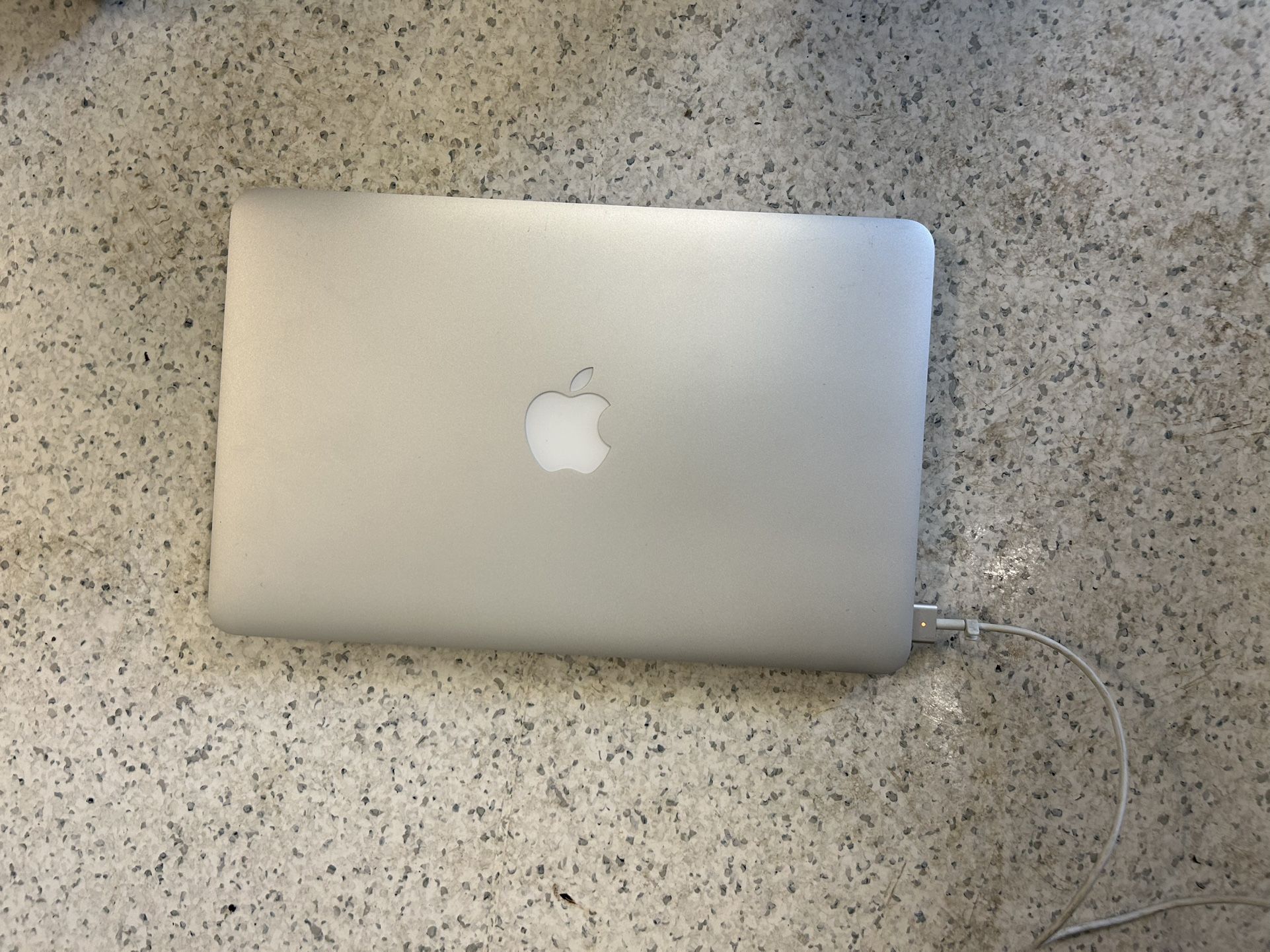 2015 MacBook Air Selling As Is For Parts Or Fix