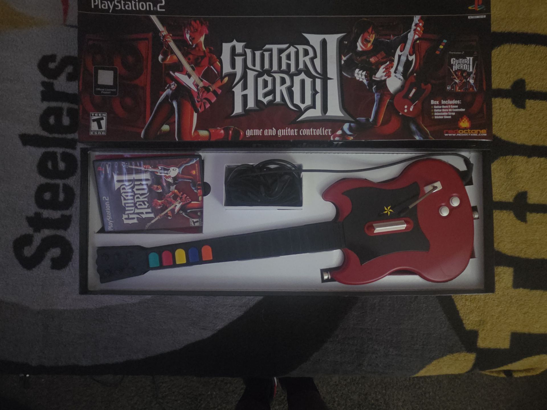 Guitar Hero II PS2 Complete in original box