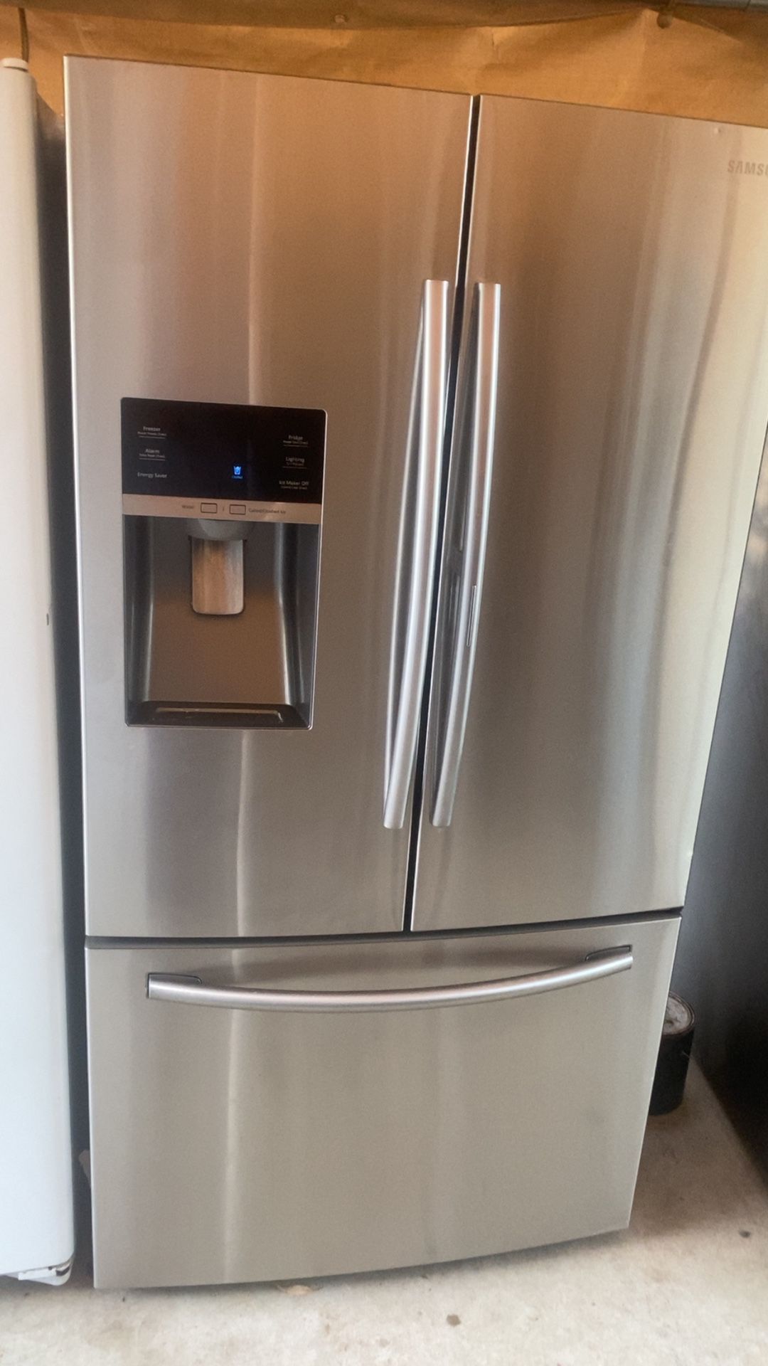 Refrigerator