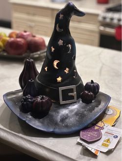 Halloween Witch Hat Light-Up Decoration