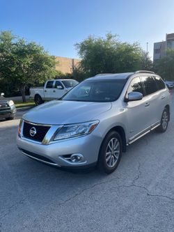 Car for Sale/Carro en venta