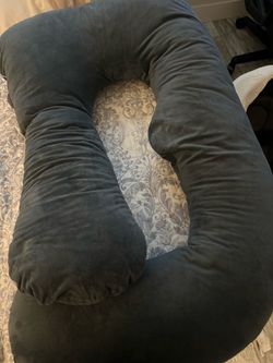 Pregnancy pillow
