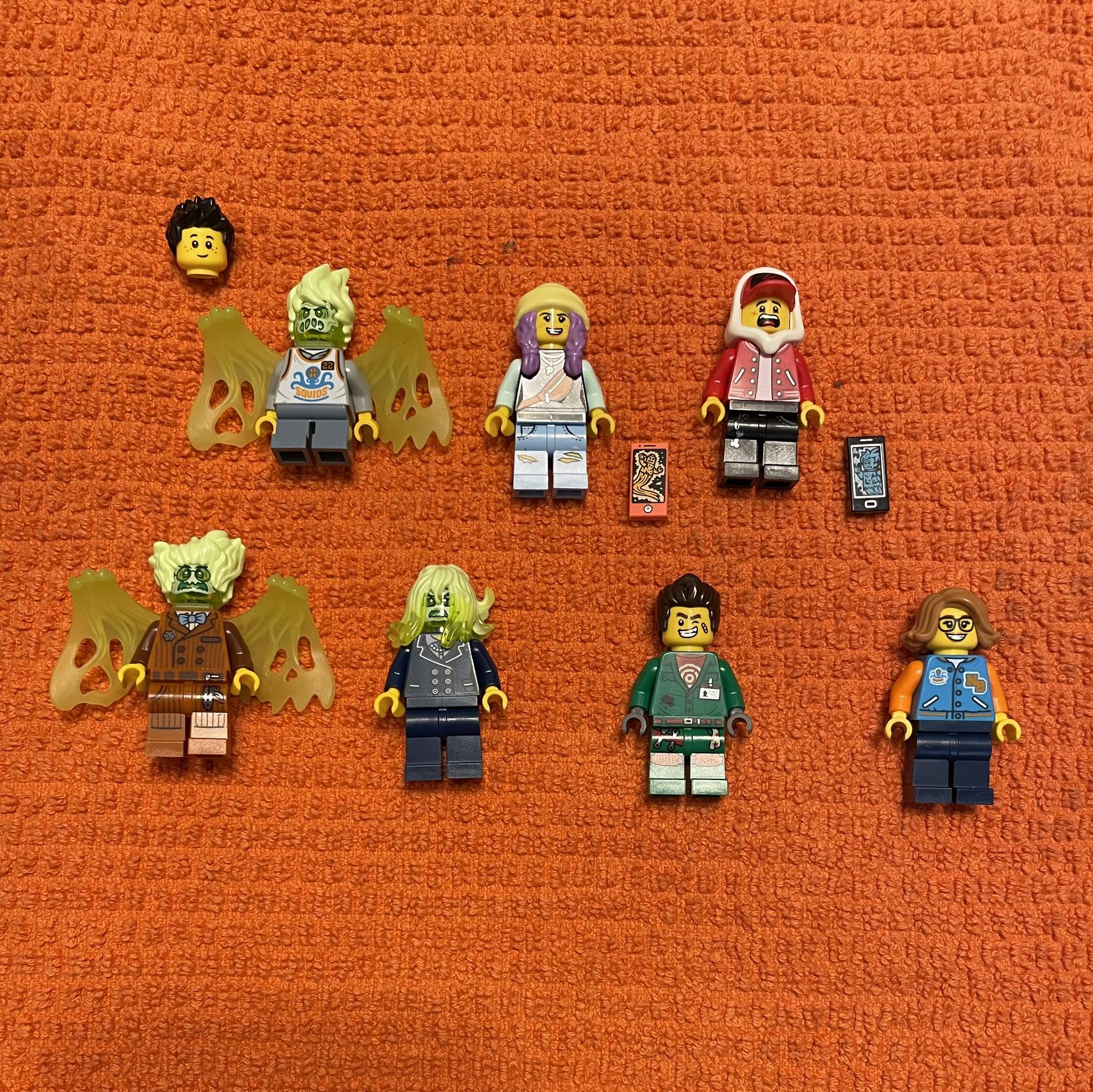 Lego Minifigures Lot Hidden Side 70425 RARE