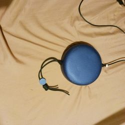 Band Alufsen  Blutooht Speakers 