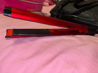 Red Straightener/Curler