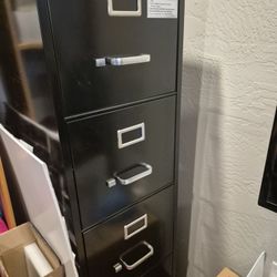 4 Drawer File Cabinet