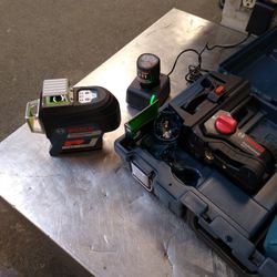 Bosch Green Laser Lever With Case Battery And Charger 