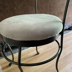 Metal Chair $15 Cash 