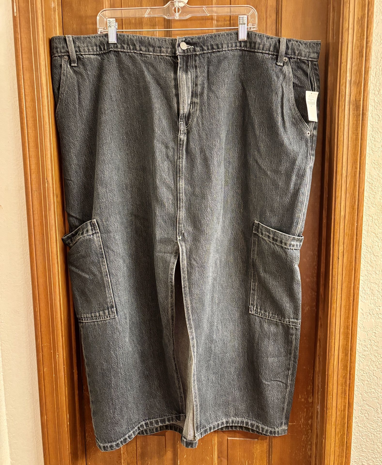 Old Navy Denim Mid-Rise Cargo Maxi Skirt, NWT, Size 22