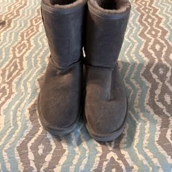 Lady Uggs Boots Size 9 