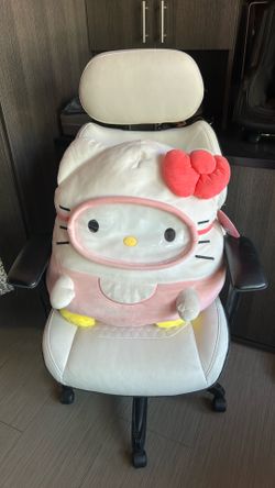 Squishy mellow Hello Kitty Scuba