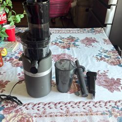 Extractor de jugo.  Vida Sana