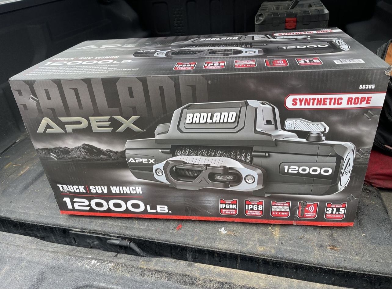 Badland Apex 12000 Winch Synthetic line for Sale in Lake Stevens, WA