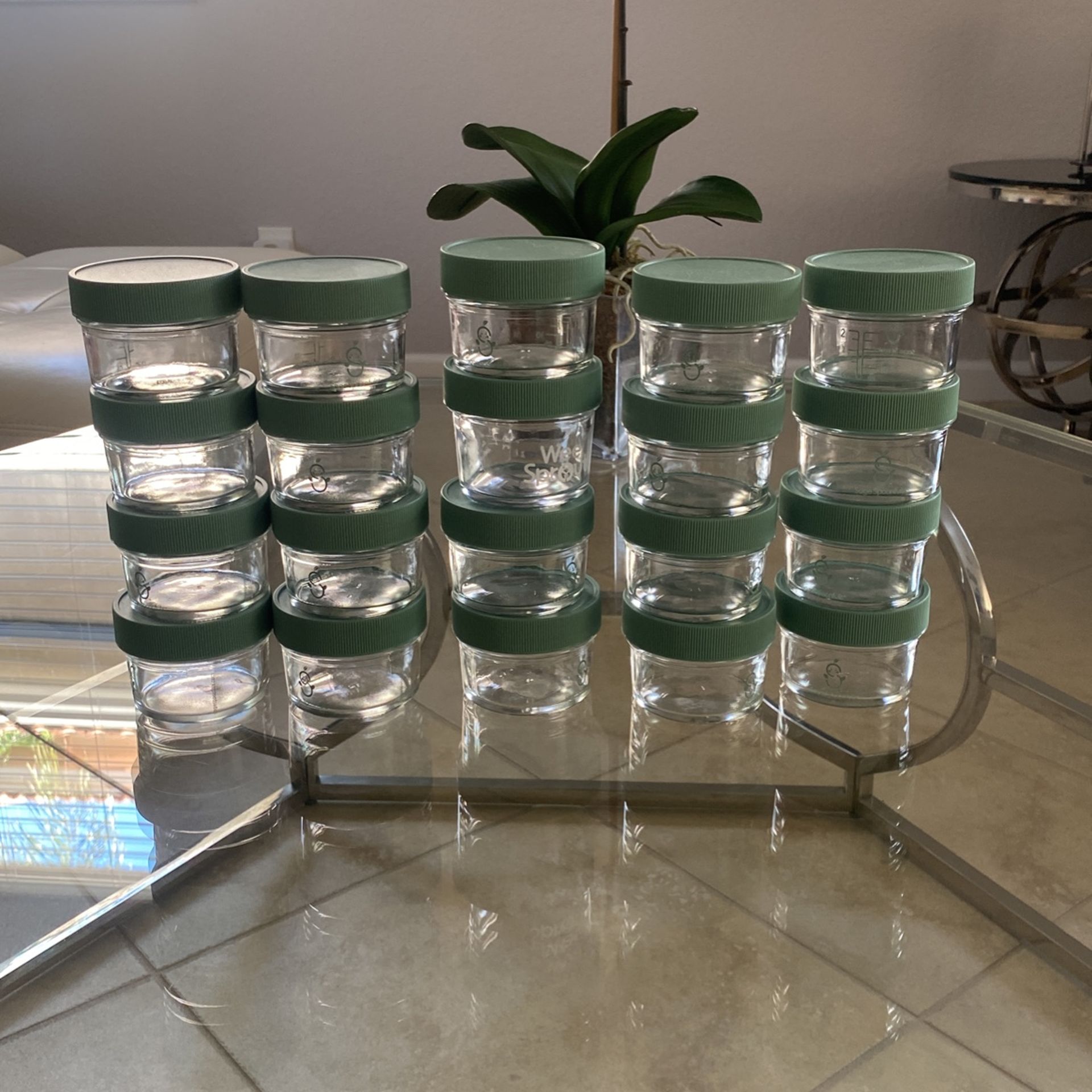 Wee Sprout Glass Containers 