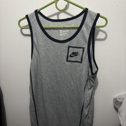 Nike Men’s The Nike Tee Box Logo Tank Top Gray Size Medium