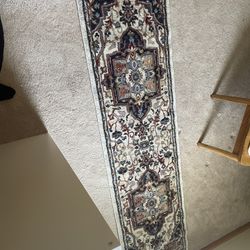 BRAND NEW Runner Rug